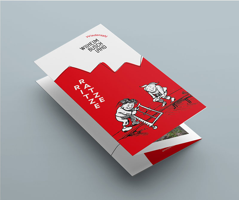 4_M_Z_Fold_Flyer_Mockup_3_neu